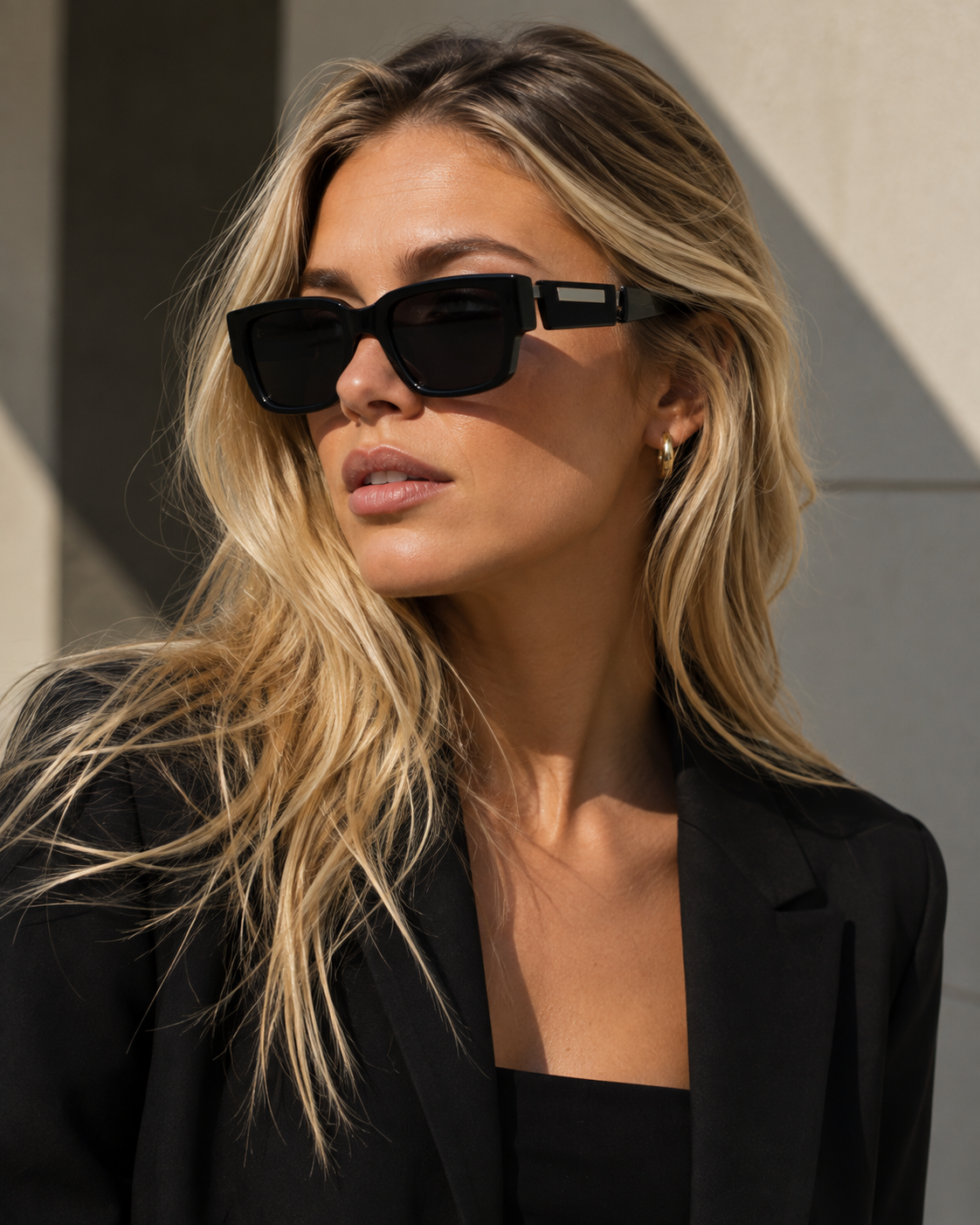 CLARK - BLACK